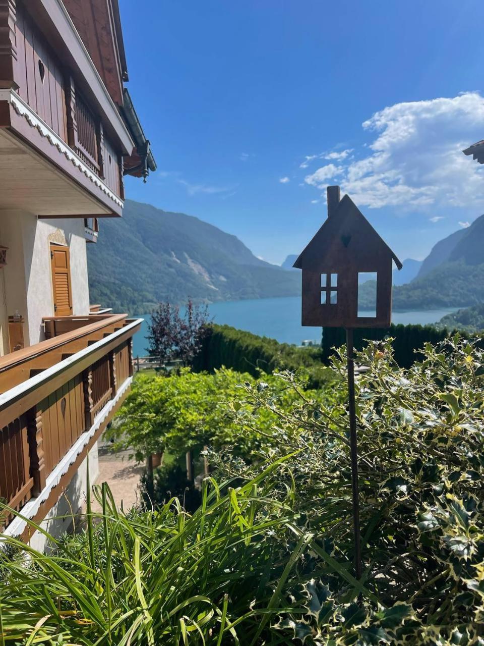 Villa la Dama del Lago Molveno Exterior foto